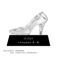 水晶鞋水晶靴水晶高跟鞋奖杯批发服装鞋业美妆公司年会表彰奖杯